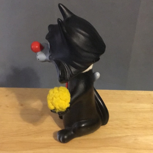 Vintage 1967 Royalty Ind. Inc. Cat Coin Bank 9.5” - Picture 2 of 12